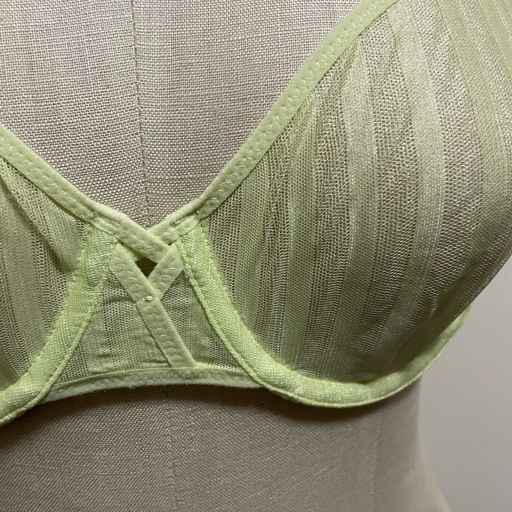 VS body by Victoria Demi sheer bra lime striped 36B underwire nwot